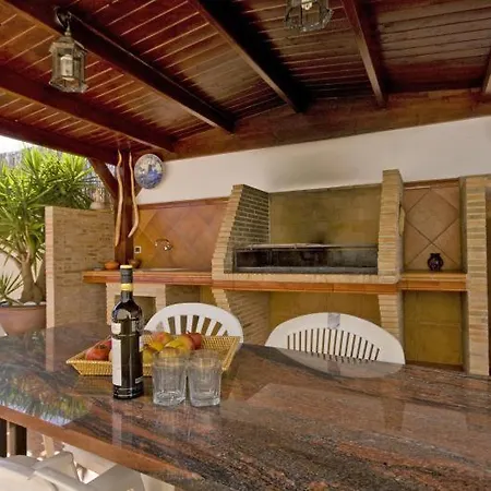 Ifac Sleeps 7 Pool Wifi Holiday home Ifach